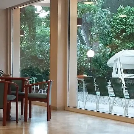 Condor 호텔