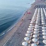 Condor Hotel