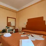 Hotel Condor 3*