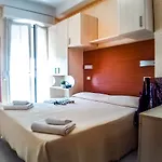 Hotel Condor 3*