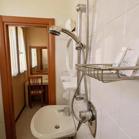 Condor Hotel